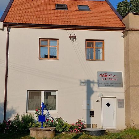 Apartmany U Tri Slunci Hroubovice Екстер'єр фото