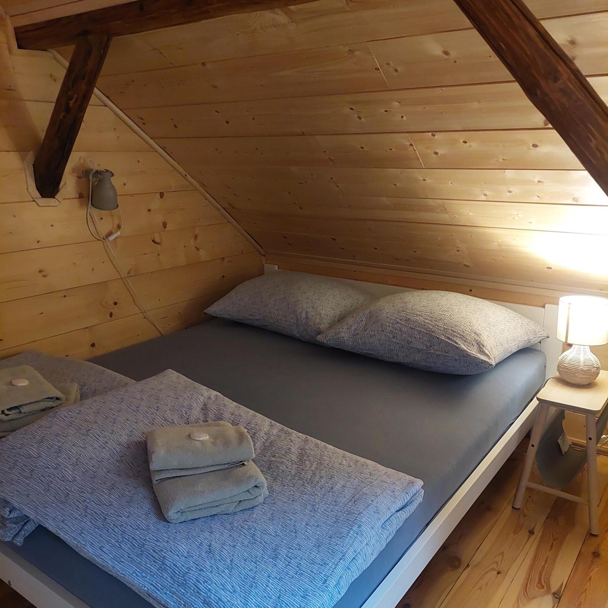 Apartmany U Tri Slunci Hroubovice Екстер'єр фото